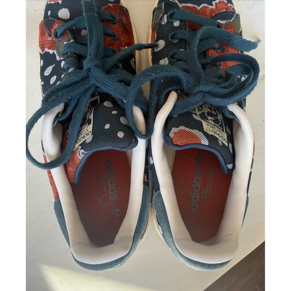Adidas Stan Smith Womens Floral Sneakers Shoes Red Blue White Size 5.5 S32255‎